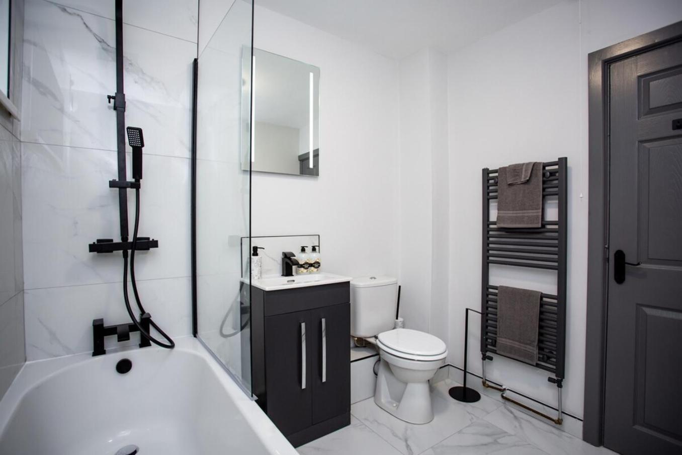 Heart Of South Shields Modern Interior 2 Bed Flat Apartment Westoe Exterior photo